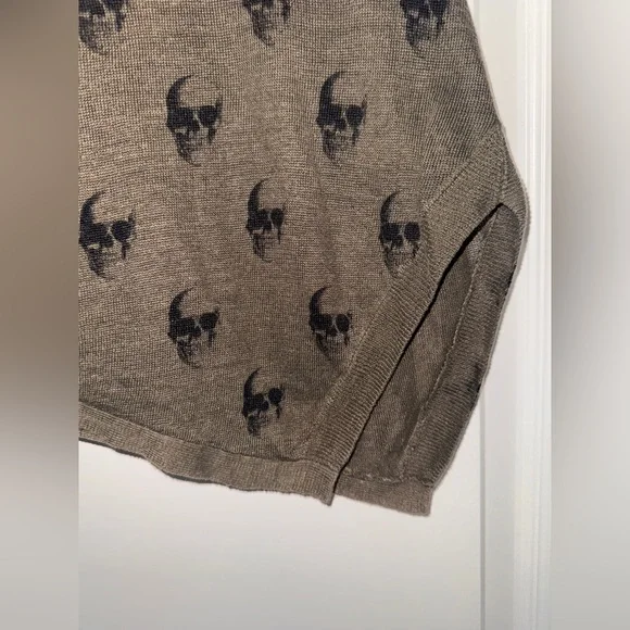 Skull Cashmere Olive Skull Tank Top - Picture 2 of 4